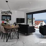 Vila Julian With A Heated Pool Trogir