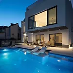 Julian With A Heated Pool Villa