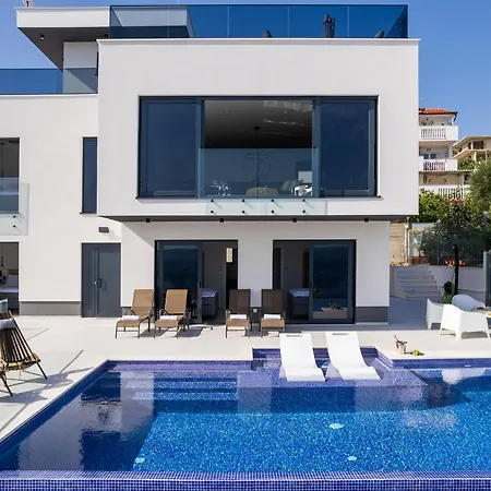 Julian With A Heated Pool Villa